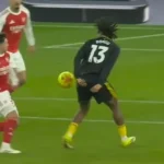 Bão Tranh Cãi: VAR 'Thiên Vị' MU Trong Trận Thắng Nghẹt Thở Trước Arsenal? 1