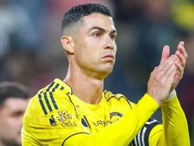 Sốc: Cựu sao MU tiết lộ Ronaldo có thể sang Mỹ đá cùng Messi, bỏ Saudi Arabia vì lý do này