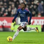 Eberechi Eze 'tắt điện', bị chỉ trích dữ dội sau màn trình diễn tệ hại khiến Arsenal hòa Brentford 1