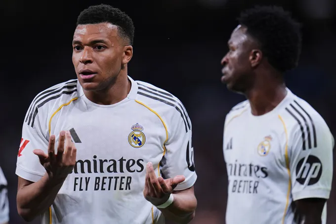 Các ngôi sao của Real như Mbappe hay Vinicius có ngày thi đấu đáng quên trước Girona