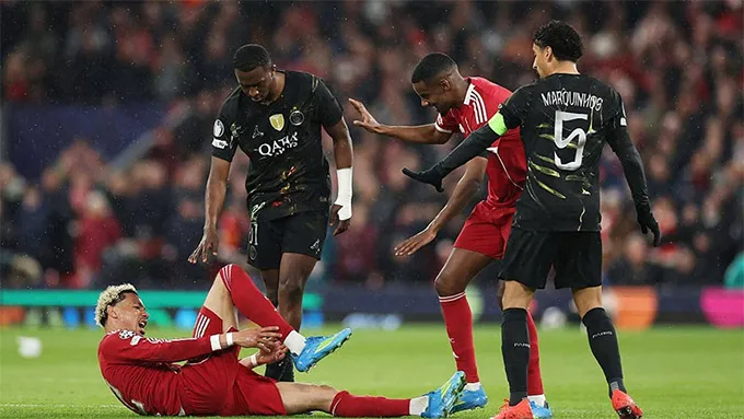 PSG hai mùa giải liên tiếp kéo sập pháo đài Anfield