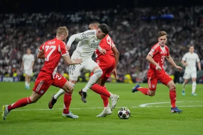 Bayern vs Real Madrid: Valverde 'gánh team' - Trụ cột duy nhất cứu vãn Kền kền trắng? 1