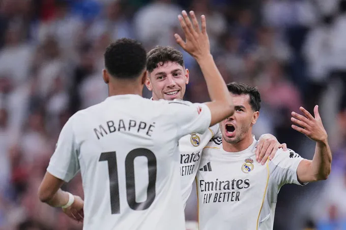 Valverde đang có mùa giải thăng hoa bậc nhất sự nghiệp và nhiều lần đưa Real vượt qua nghịch cảnh